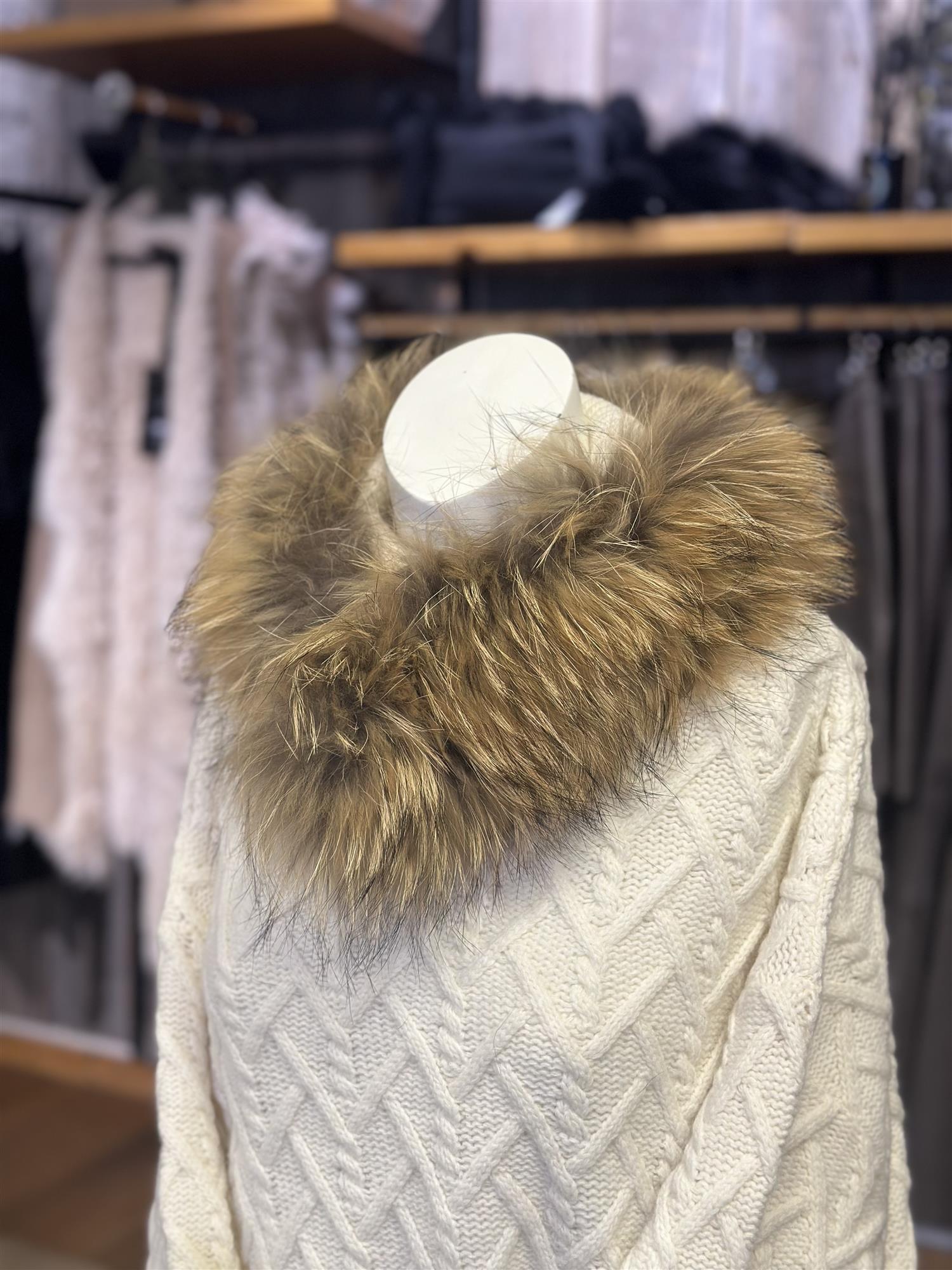 Pannebånd/krave vaskebjørn