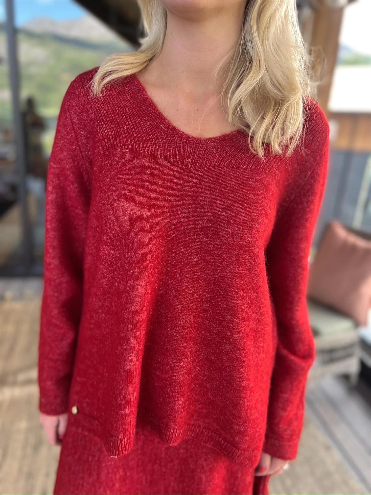 V neck long sleeve