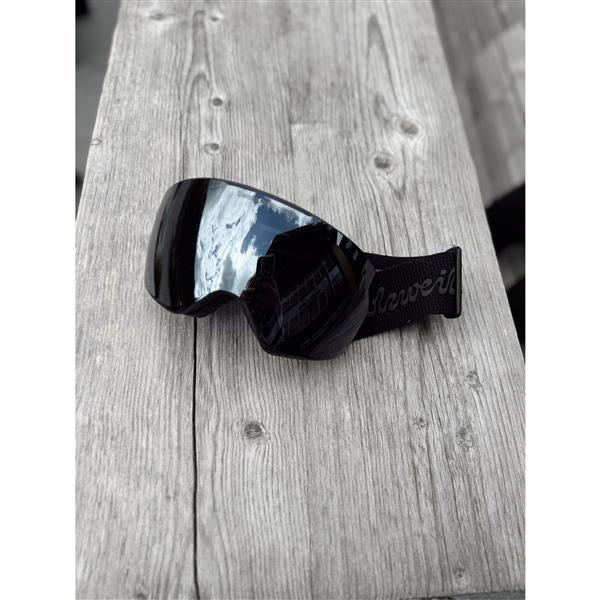 Connor Rig Reflect x Sweet Protection