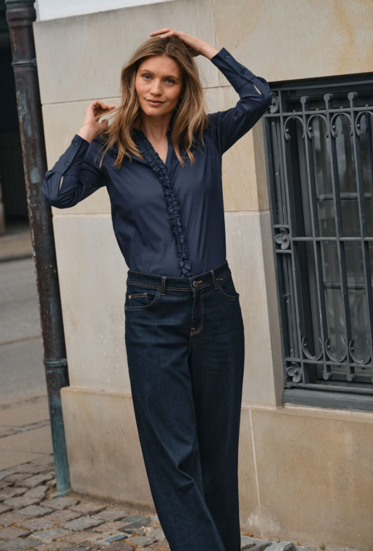 MMDara Deluxe jeans