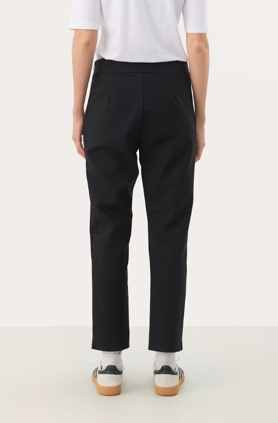 NylaPW pants