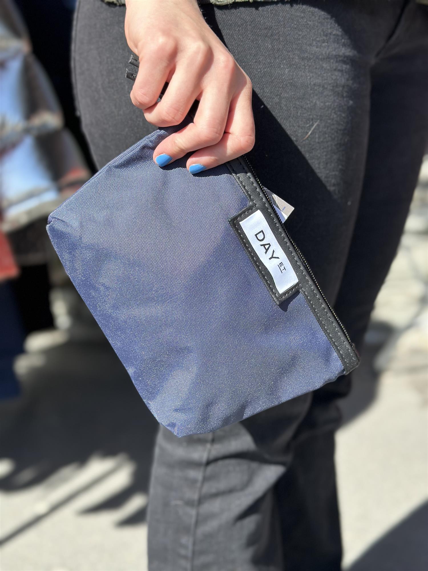 Day Gweneth RE-S Mini