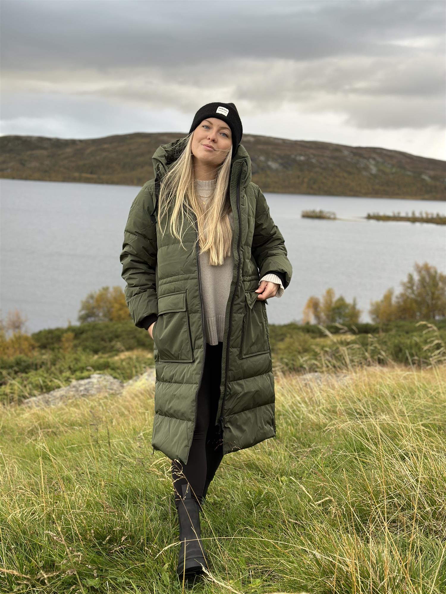 Pavine Down Jacket