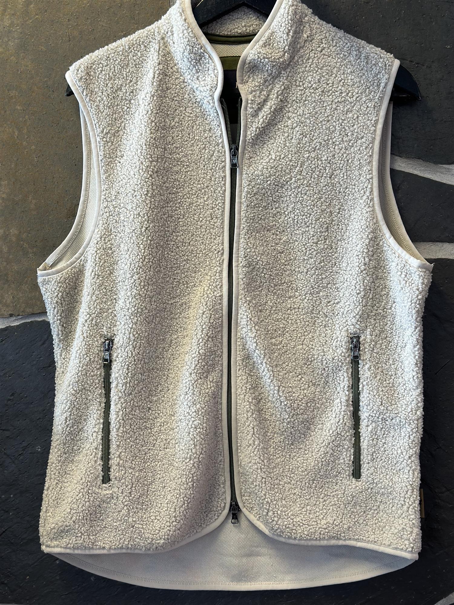 Pile fleece vest