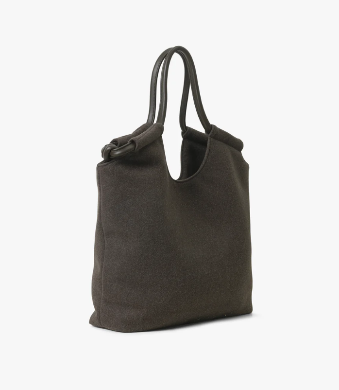 Day woolen tote