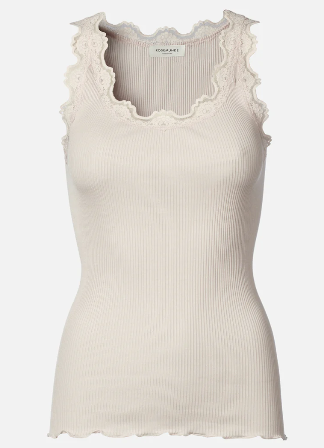 RWBabette long lace silk top