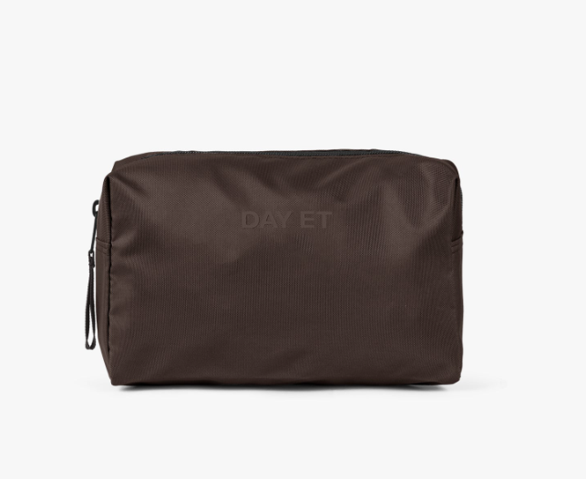 Day RE-S tonal washbag S