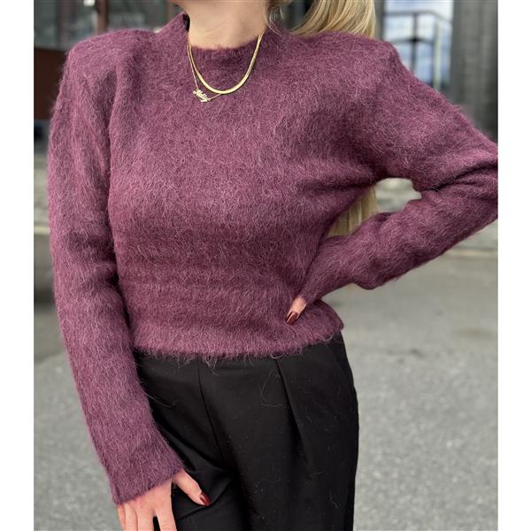 Hairy knit fitted sweater