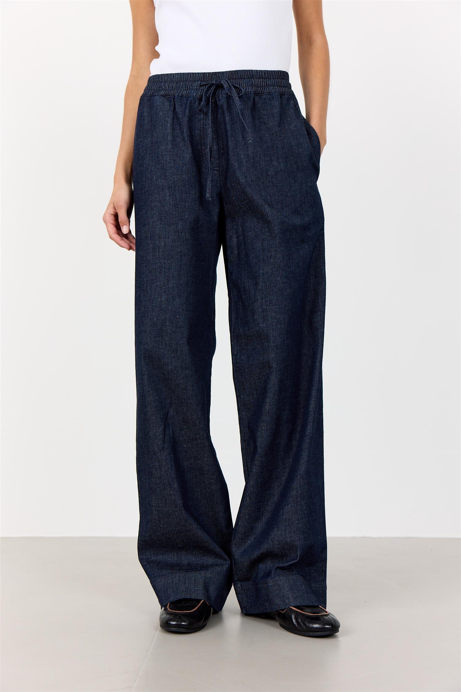 LR-Nuri 3 pants