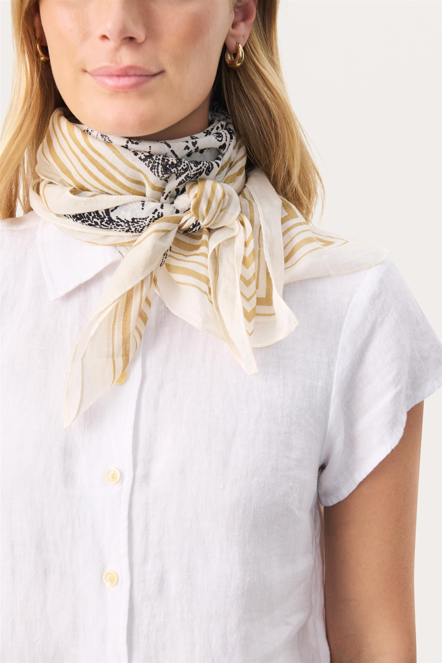 LouiPW Scarf