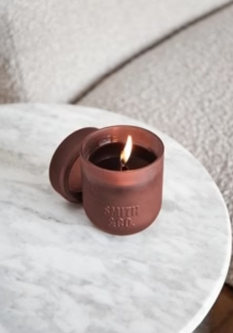 Black Oud & Saffron - Scented Candle 250g