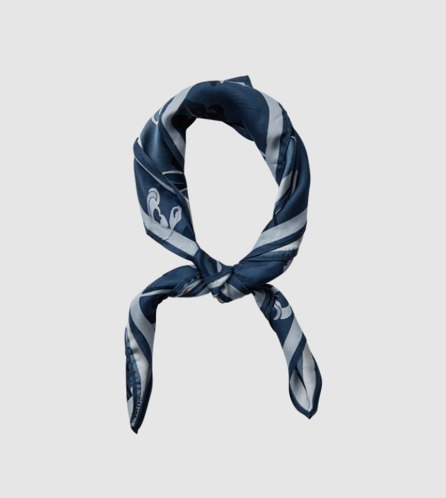 MMServe scarf