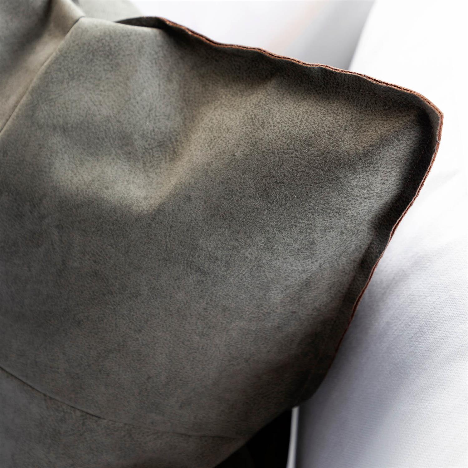 Buffalo Cushion Cover 50x50