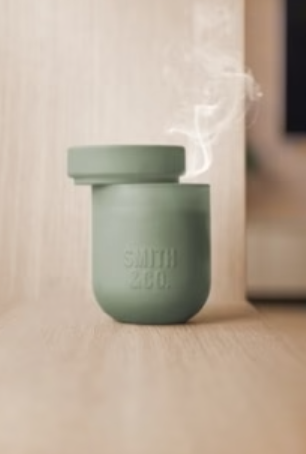 Amber & Freesia - Scented Candle 250g