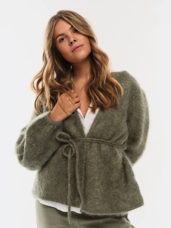 Fredrikke chunky cardigan